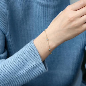 Pulsera de estilo copo de nieve bohemio OEM unisex, abalorio de circón de latón a la moda para mujer, accesorio de aniversario - Product Image 3