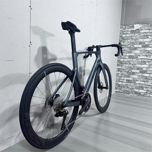 KOZOfactory Vente en gros directe de vélos de route en fibre de carbone avec freins à disque hydrauliques, légers, de haute qualité, configurations optionnelles WHL1171 - Product Image 5