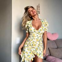 Robe Courte Chic Plissée à Volants Imprimée Coupe Slim pour Femme, Col en V, Manches Évasées, Patchwork, Collection Été 2027