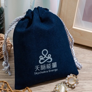 Petits sacs à cordon roses en velours suédé imprimés de haute qualité pour pochette cadeau avec pochette en velours ruban pour <span class=keywords><strong>parfum</strong></span> - Product Image 2