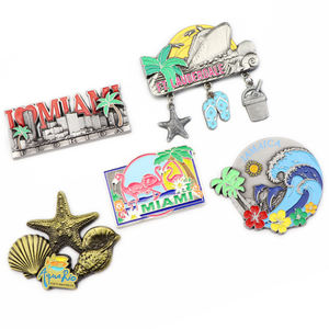 Ímã de Geladeira de Metal Personalizado com Design Exclusivo de Lembrança de Praia de Miami Jamaica - Product Image 1