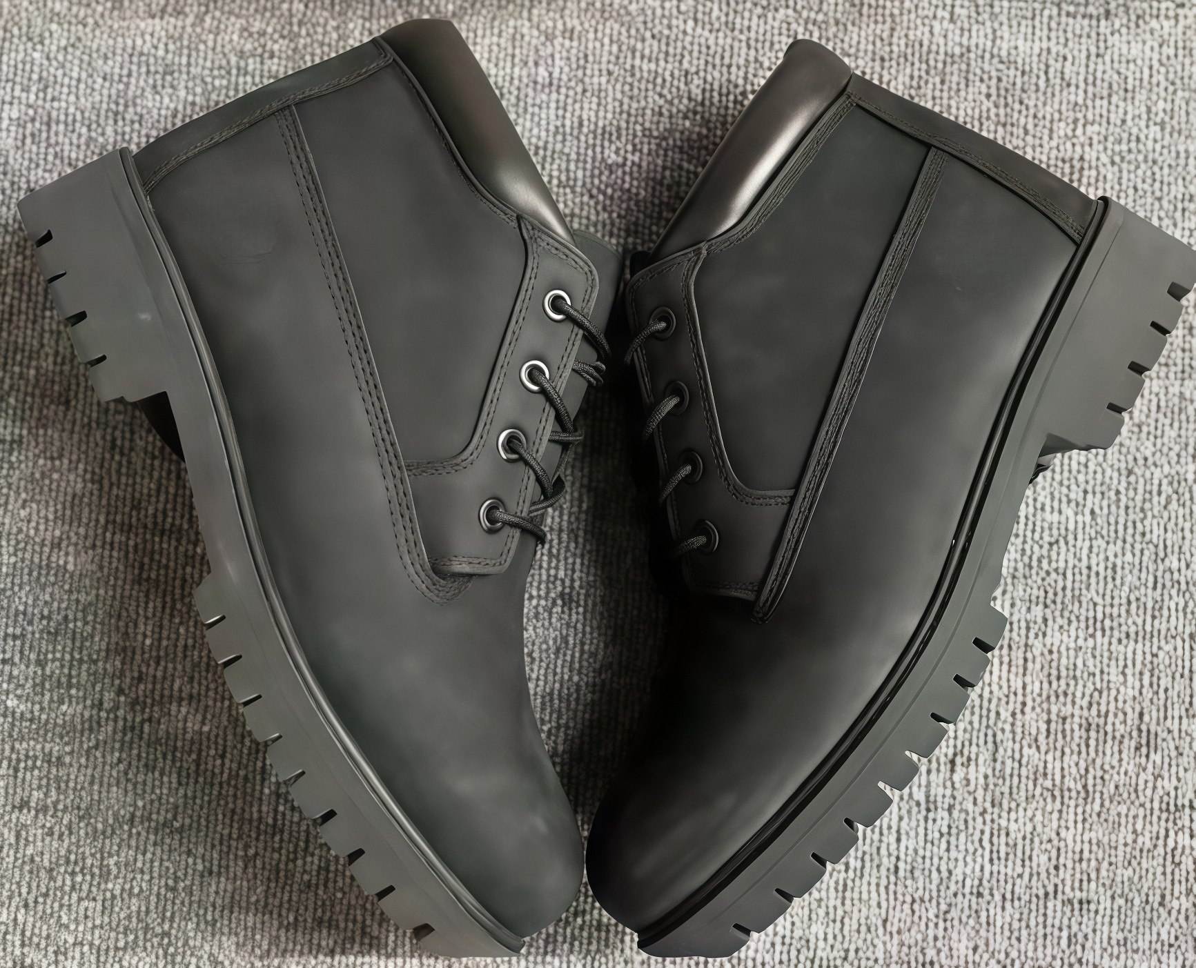 ชั้นกลางสีดำ