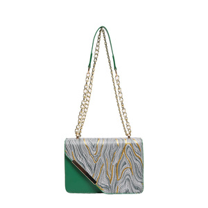 Bolso de Hombro con Cadena en Contraste de Color de Alta Gama, Nuevo Modelo 2025, RTS, Pedido Mixto al por Mayor, Bolso Cuadrado Popular de Verano para Mujer - Product Image 2