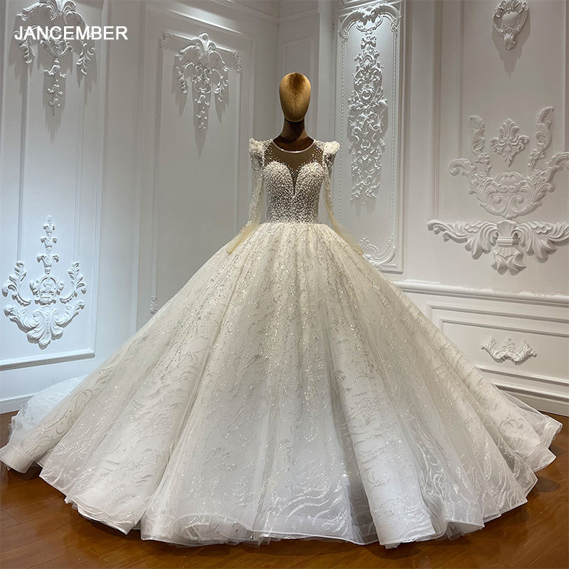 elegant gown brida gown