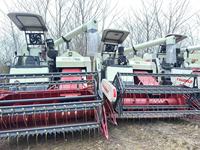 Moissonneuses-batteuses sur chenilles FMWORLD 102HP 4LZ-6.0P à bas prix d'occasion à châssis haut