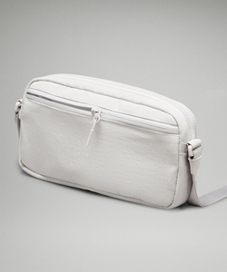 LOGO personnalisé Femmes Luxe Hobo Sacs à Bandoulière Plusieurs Poches Usage Quotidien Duvet Plume Marques Sac à Bandoulière - Product Image 4