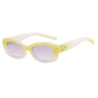 Lunettes de soleil rétro minimalistes pour femmes, verres UV400, monture PC, accessoire de mode haut de gamme