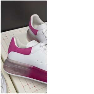 Vente en gros de baskets plateforme à coussin d'air blanches et roses, chaussures de skate en cuir personnalisées à semelle épaisse - Product Image 1