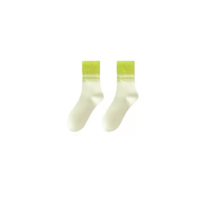 Fabrication de <span class=keywords><strong>chaussettes</strong></span> de qualité personnalisées pour femmes, <span class=keywords><strong>jolies</strong></span> <span class=keywords><strong>chaussettes</strong></span> de Saint Valentin en coton de bambou côtelé rouge avec logo brodé - Product Image 5