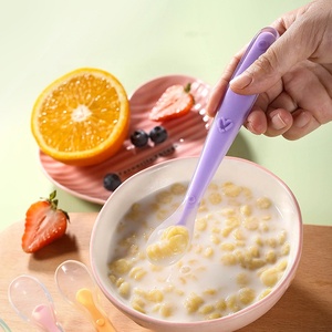 <span class=keywords><strong>Cuchara</strong></span> de silicona de grado alimenticio curvada suave Natural OKSILICONE, cucharas de alimentación, <span class=keywords><strong>cuchara</strong></span> de bebé de silicona de entrenamiento para niños - Product Image 3