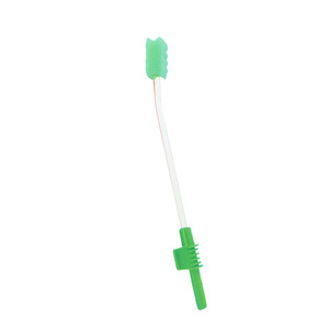 Tête de brosse éponge jetable pour irrigateur buccal avec conception à pression négative pour patients alités - Product Image 2
