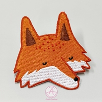 Usine de haute qualité mode Logo Animal chat chien renard lettres patchs fer sur patchs de broderie pour vêtement