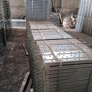 Planches de <span class=keywords><strong>plancher</strong></span>, capacité de charge de 250 kg, galvanisation à chaud, vente en gros, acier de haute résistance, résistant à la corrosion, échafaudage - Product Image 2