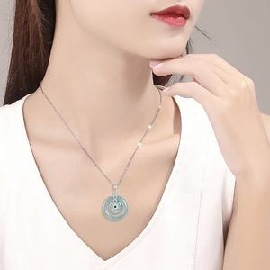 จี้หยกเจไดต์ธรรมชาติทรงโดนัทสีน้ำเงินใส เงินแท้ S925 เครื่องประดับผู้หญิง แฟชั่น ของขวัญ พร้อมใบรับรอง D207 - Product Image 4