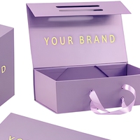 Boîte cadeau magnétique violette personnalisée avec poignée en ruban, emballage rigide pliable en papier pour perruques et vêtements, logo de luxe en feuille d'or