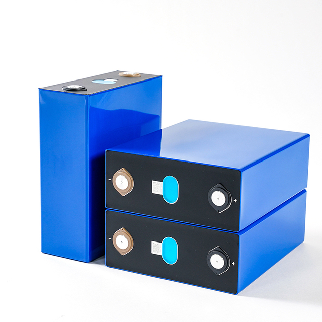 230Ah 3.2V LiFePO4 Lithium Iron Phosphate Battery for Engineering Machinery with 2000 Cycles and Liquid Electrolyte