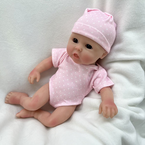 22cm 100% Vollsilikon-Körper Silikon-Reborn-Mädchenpuppe Realistische Lebensechte Vollsilikon-<span class=keywords><strong>Puppe</strong></span> Neugeborenes Babypuppe für Kinder - Product Image 3