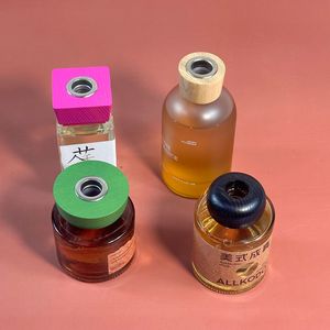 28 Botellas de aromaterapia de madera de fresno blanco con tapa de madera, botella de perfume de aromaterapia sin llama para coche con tapa de madera, botella de vidrio - Product Image 4