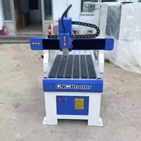 Routeur CNC 3 axes 1325 pour le fraisage, la découpe, le perçage et la gravure sur bois, avec commande Mach3, broche simple, machine de travail du bois