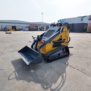 Chargeuse compacte sur pneus certifiée CE 380 - Chargeuse compacte sur pneus Kubota Diesel avec accessoires complets, livraison rapide - Product Image 4