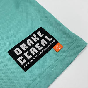 Camiseta de Baloncesto Negra Personalizada, Estilo Hip Hop Popular, Diseño Sublimado Impreso, Transpirable, de Secado Rápido, 100% Poliéster, Ropa Deportiva - Product Image 6