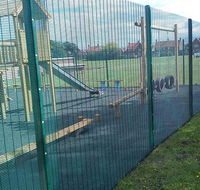 358 Veiligheids Elektrisch Hekwerk IJzerdraad Heetgedoopt Gegalvaniseerd Metalen Palen 6 Voet Eenvoudige Montage Boerderij Omheining 3D Modellering Trellis