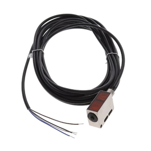 QM26VPAF200-5M โฟโตอิเล็กทริคเซนเซอร์อุตสาหกรรมแบบใหม่และของแท้ มีสินค้าในสต็อก - Product Image 1