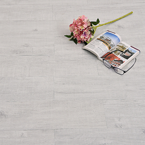 Tablón de vinilo de núcleo rígido de lujo, suelo <span class=keywords><strong>flotante</strong></span> de plástico impermeable con <span class=keywords><strong>sistema</strong></span> de clic, fabricantes de china, venta al por mayor - Product Image 2