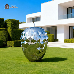 TREVI-Statue de Jardin en Métal Géométrique d'Extérieur en Acier Inoxydable Poli Miroir, Sculpture de Pomme de Pin à Vendre - Product Image 3