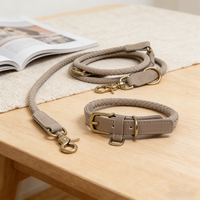Collier et laisse pour chien mains libres en cuir, robuste et durable, en cuir nubuck, avec accessoires métalliques