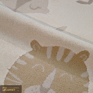Tapis en jute tissé à la machine LanScope Tech, résistant, lavable, durable, en polypropylène et polyester, hauteur de poils de 9 mm, sur le thème des animaux amusants - Product Image 4