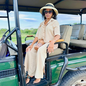 Conjunto de dos piezas de verano para <span class=keywords><strong>mujer</strong></span> de talla grande transfronteriza europea y americana para <span class=keywords><strong>Amazon</strong></span>, camisa de manga corta, pantalones de pierna ancha holgados africanos - Product Image 3