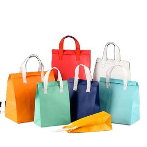 Sac isotherme promotionnel personnalisé avec logo, en non-tissé, écologique, imperméable, avec isolation auto-adhésive en feuille d'aluminium pour - Product Image 1