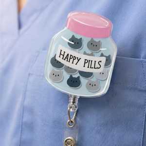 Badge rétractable OEM/ODM en acrylique motif chat 'Happy Pills', porte-badge mignon pour infirmières, enseignants, médecins, accouches, étudiants - Product Image 4