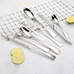 10 Cent Articles Cuillères Fourchettes Couteaux En Acier Inoxydable <span class=keywords><strong>Couverts</strong></span> Ensemble Argenterie En Gros Hôtel Usage Familial Populaire - Product Image 1