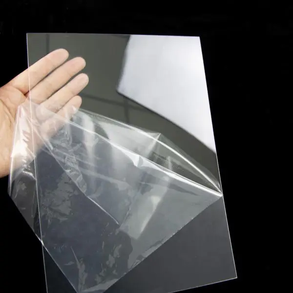 Rouleau de film en plastique PET de 2mm d'épaisseur RÉSINE PLASTIQUE POLYÉTHYLÈNE TÉRÉPHTALATE PET