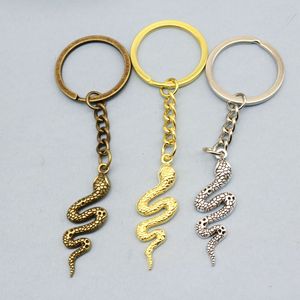Porte-clés Serpent Texturé en Alliage de Zinc avec Anneau Démontable pour Collectionneur de Reptiles et Clip de Sac à Dos - Product Image 1