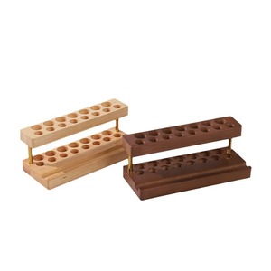 Suporte de Armazenamento Criativo em Madeira Cor Noz, Suporte Multifuncional para Celular e Porta-Canetas Integrado - Product Image 1
