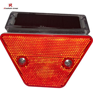 Traffic <span class=keywords><strong>Road</strong></span> Guardrail reflectante solar reflectante trapezoidal delineador luz intermitente <span class=keywords><strong>reflector</strong></span> solar delinator - Product Image 4