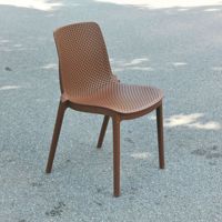 Bester Preis Mond-Stil Geformter Kunststoffstuhl Komfortabler Robuster Stapelbarer Ergonomischer Sitz für Außenbereich Terrasse Garten Wohnzimmer
