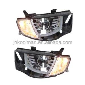 Fari Anteriori Sinistro e Destro Adatti per <span class=keywords><strong>Mitsubishi</strong></span> <span class=keywords><strong>L200</strong></span> 2005-2014 Triton Pickup Truck, Luci LED con Indicatori di Direzione - Product Image 2