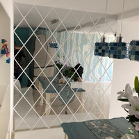 Autocollant mural en miroir acrylique en forme de triangle 3D |   DIY amovible à coller et à décoller pour la décoration d'hôtel/maison