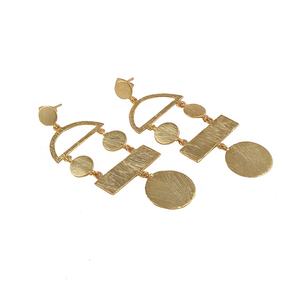 Nouvelle collection de boucles d'oreilles à clous géométriques plaquées or, élégantes, finition mate, prix de gros, fournitures de bijoux - Product Image 2