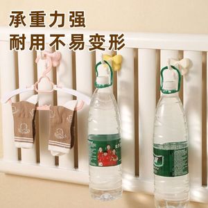 Porte-serviettes et porte-vêtements mural antidérapant en forme de papillon, couleur blanc laiteux, sans perçage, pour séchage rapide - Product Image 3