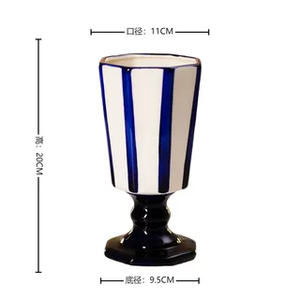 Ensemble de vases en céramique rayés bleu et blanc, pichet et gobelet en porcelaine peints à la main, décoration d'intérieur chinoiserie moderne - Product Image 4