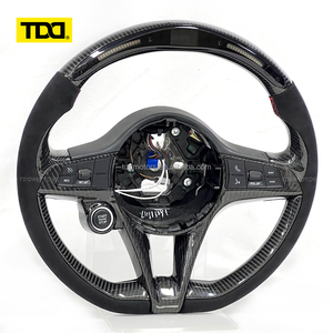 Volante Deportivo de Fibra de Carbono TDD LED para Alfa Romeo, Estilo Deportivo, Fibra de Carbono Forjada, Personalizado y Mejorado - Product Image 4