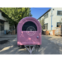 Mini remorque de vente ambulante en fibre de verre pour hot-dogs, glaces et café, idéale pour les activités de restauration de rue en extérieur