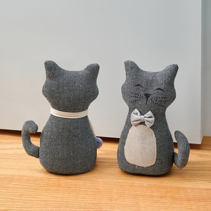 Décoration de porte en forme de chat mignon avec nœud papillon en tissu, coupe-vent, anti-collision, à poser au sol, pour la maison, article de nécessité quotidienne - Product Image 1