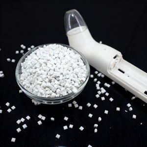 Granulés de résine CH PC/ABS - Haute résistance à la température, haute résistance, moulage par injection renforcé pour pièces automobiles - Product Image 1