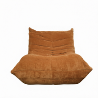 Ensemble de canapés et fauteuils modernes de conception française pour usage hôtelier, rembourrés en mousse sans armature, compressés sous vide, mobilier de salon